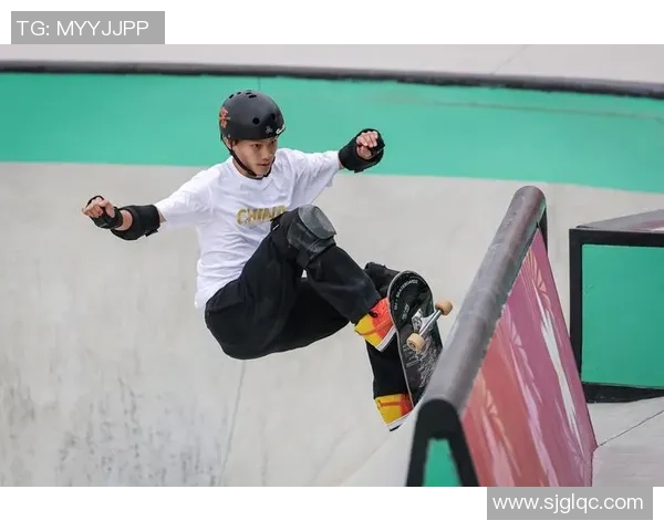 成都滑板队战术排名创新高引领全国滑板运动新潮流